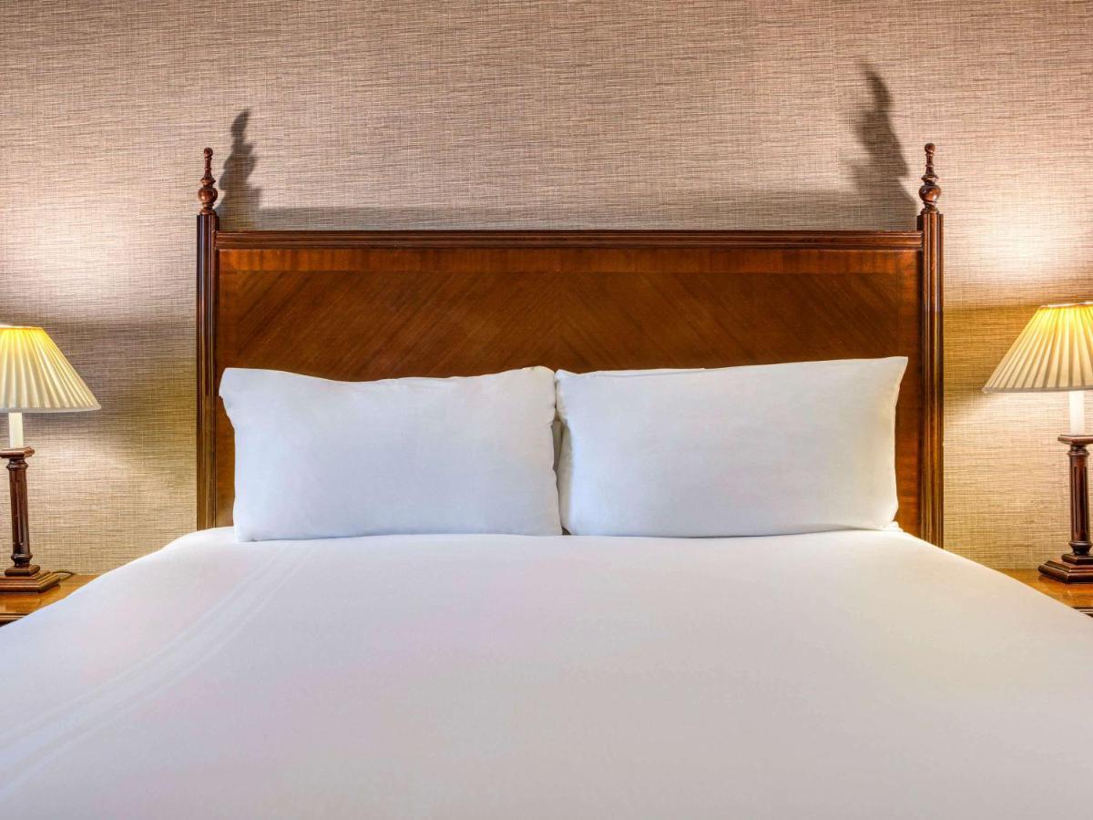 Wessex By Sunday Hotel 4*